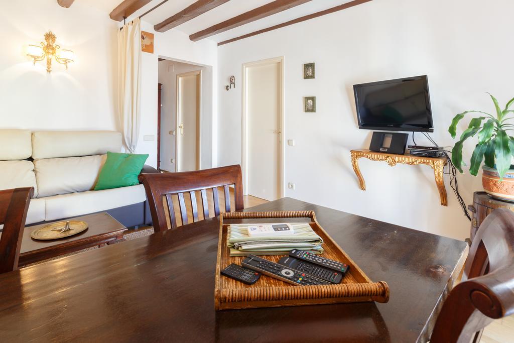 Apartment Eixample Comfort Barcelona Luaran gambar